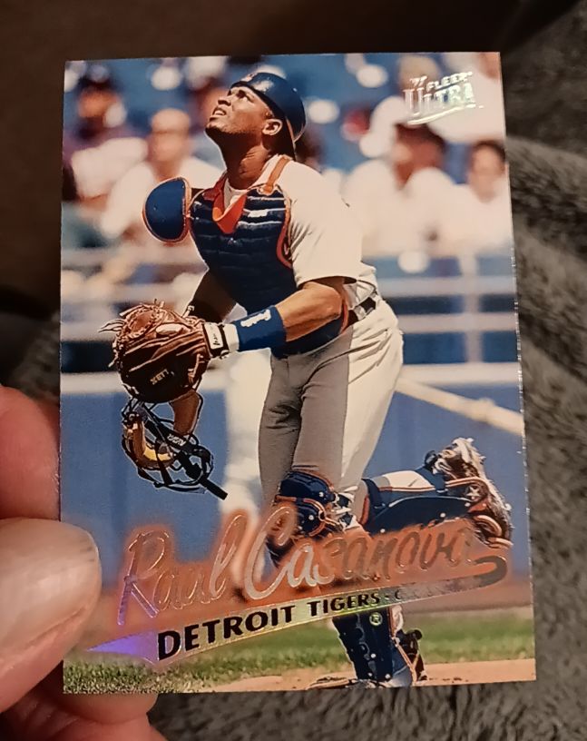 1997 Fleer Ultra #57 Raul Casanova — front