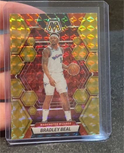 2022-23 Panini Mosaic #32 Bradley Beal Fast Break Silver — front