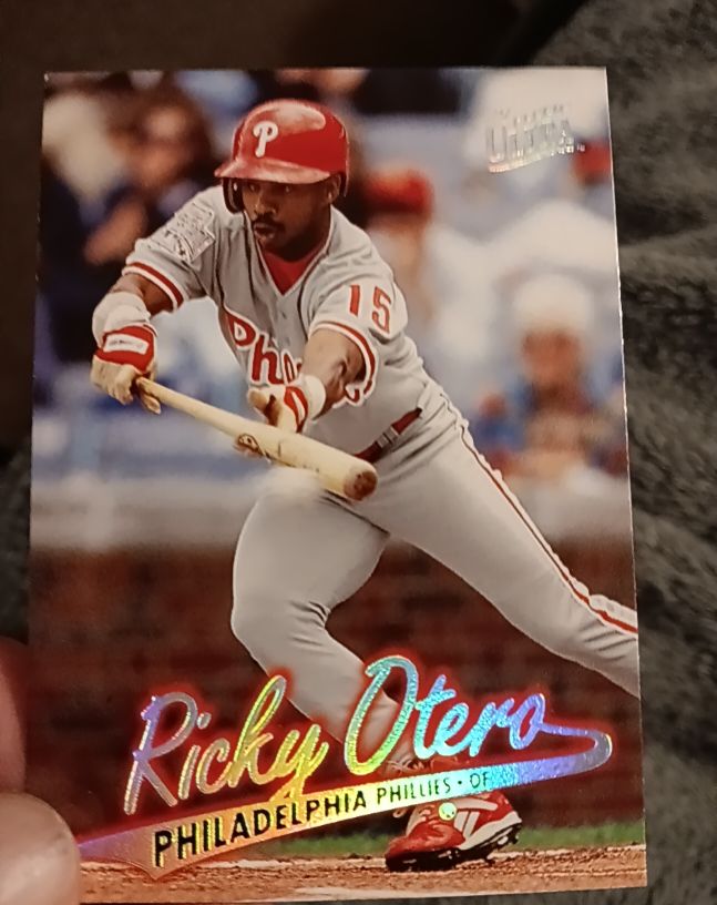 1997 Fleer Ultra #254 Ricky Otero — front