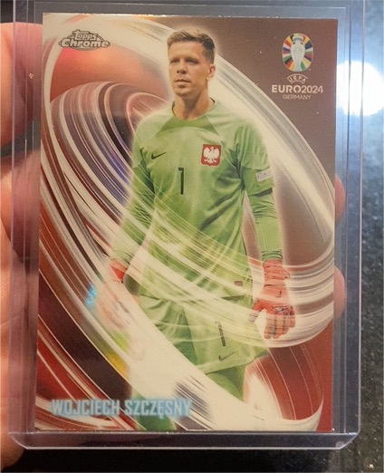 2024 Topps Chrome UEFA Euro Neon Nations #NN-9 Wojciech Szczesny — front