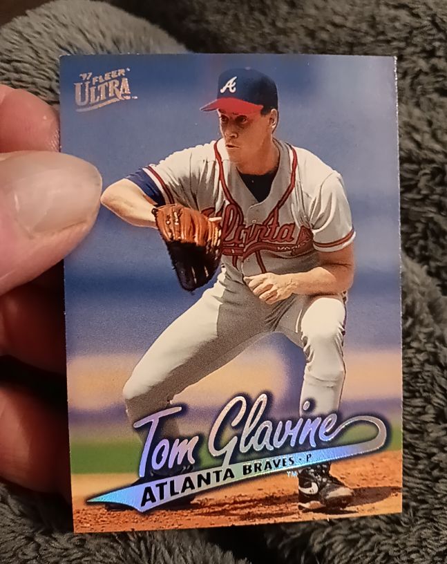 1997 Fleer Ultra Tom Glavine — front