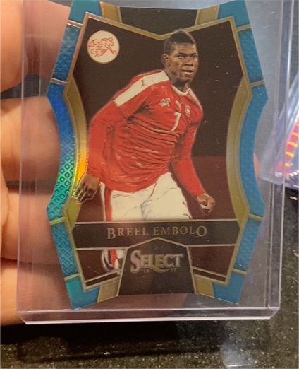 2016-17 Panini Select Die Cut Breel Embolo — front