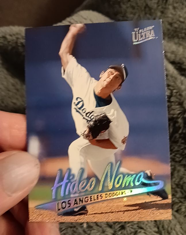 1997 Fleer Ultra #40 Hideo Nomo — front