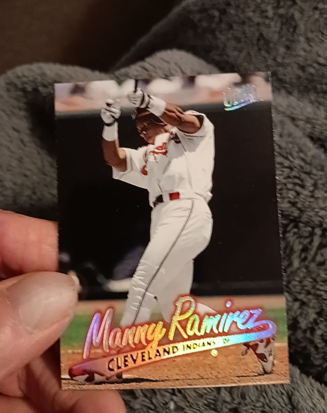 1997 Fleer Ultra #54 Manny Ramirez — front