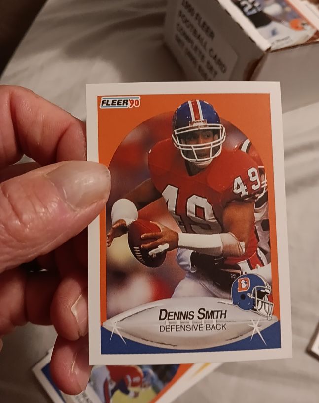1990 Fleer #31 Dennis Smith — front