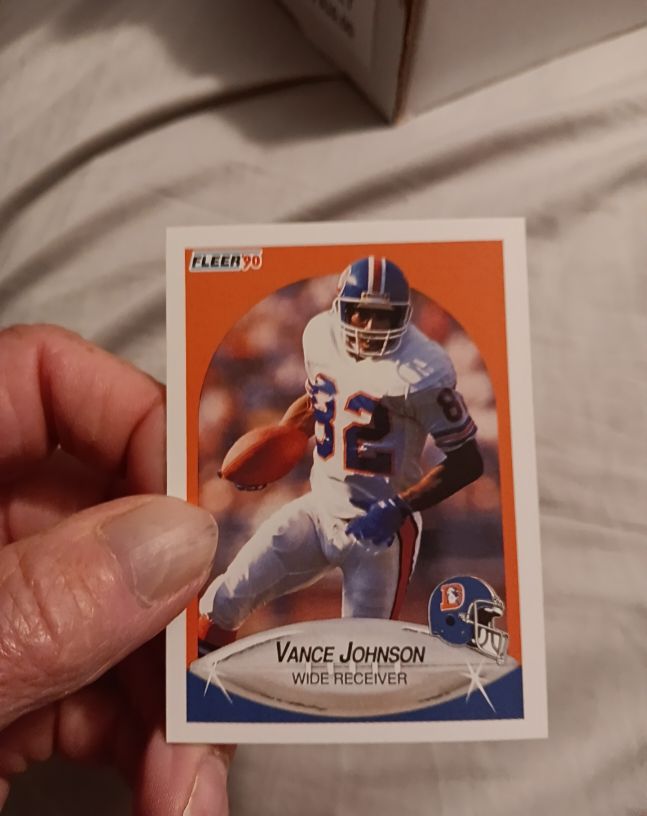 1990 Fleer #25 Vance Johnson — front