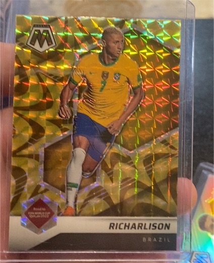 2021-22 Panini Mosaic FIFA Road to World Cup #162 Richarlison — front