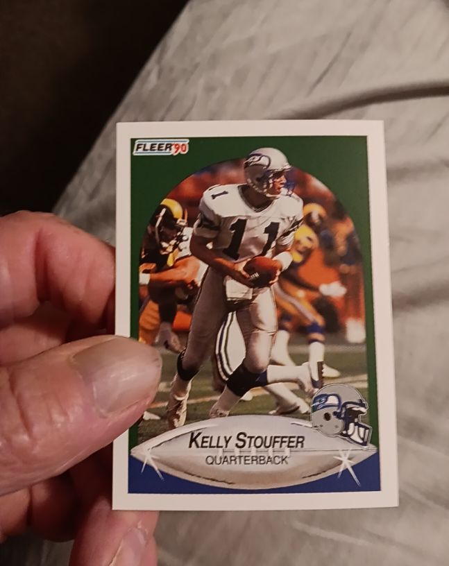 1990 Fleer #273 Kelly Stouffer — front