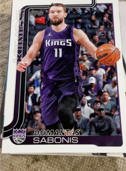 2025-26 Topps #167 Domantas Sabonis Sacramento Kings — front