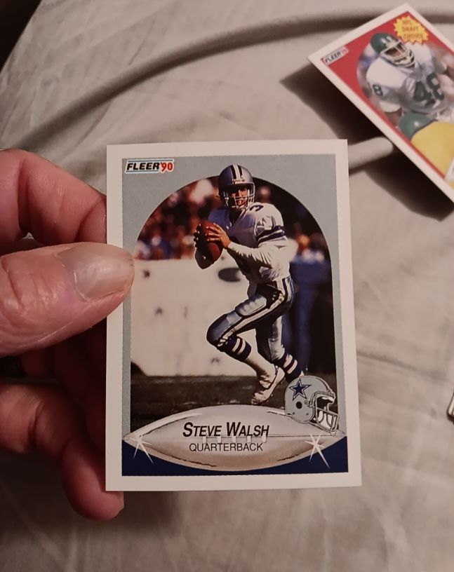 1990 Fleer #396 Steve Walsh — front