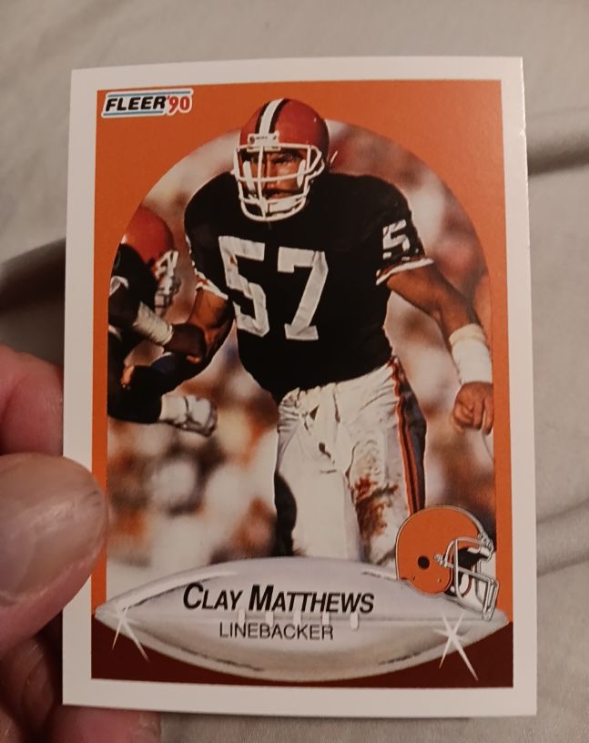 1990 Fleer #54 Clay Matthews — front