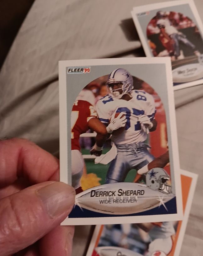 1990 Fleer #395 Derrick Shepard — front