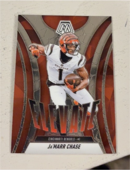 2025 Panini Mosaic #14 Ja'Marr Chase Elevate — front