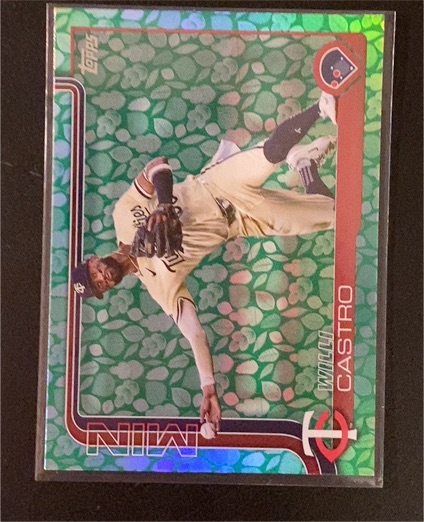 2025 Topps #155 Willi Castro — front