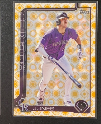 2025 Topps Series 2 #403 Nolan Jones Holiday Sun Parallel — front