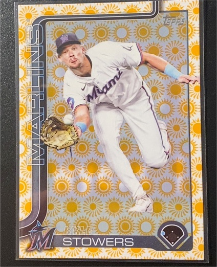 2025 Topps Series 2 #399 Kyle Stowers Holiday Sun — front