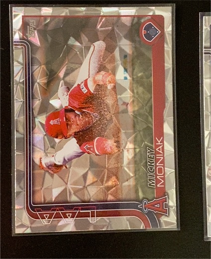 2025 Topps Series 2 #479 Mickey Moniak — front