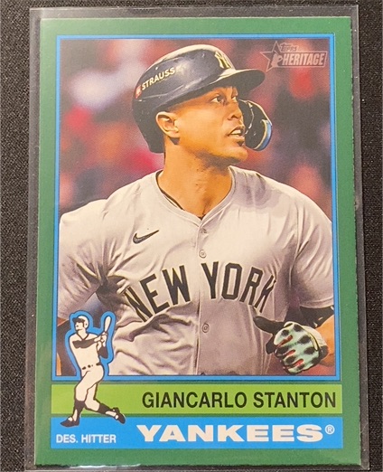 2025 Topps Heritage #212 Giancarlo Stanton — front
