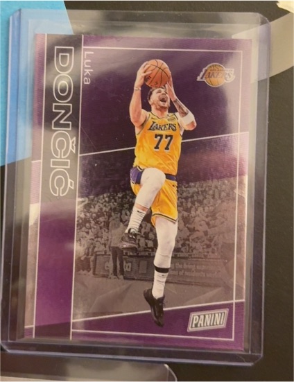 2025 Panini The National Convention #10 Luka Dončić — front