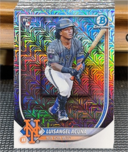 2025 Bowman Chrome #32 Luisangel Acuna — front