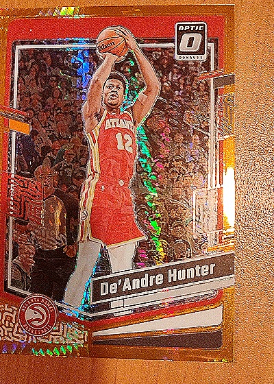 2023-24 Donruss Optic #194 De'Andre Hunter — front