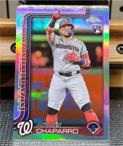 2025 Topps Chrome #187 Andrés Chaparro — front