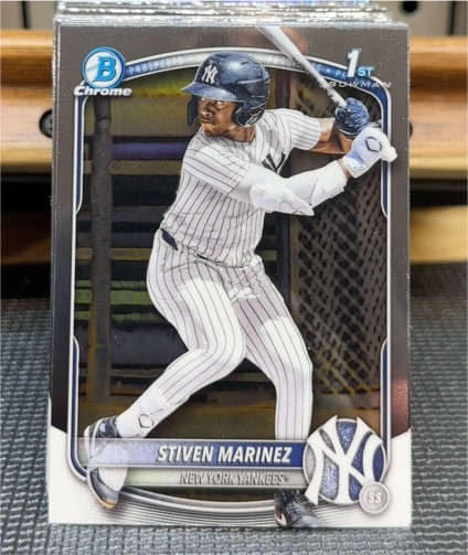 2025 Bowman Chrome #BCP-189 Stiven Marinez — front