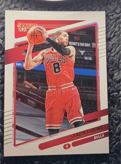 2021-22 Donruss #11 Zach LaVine — front