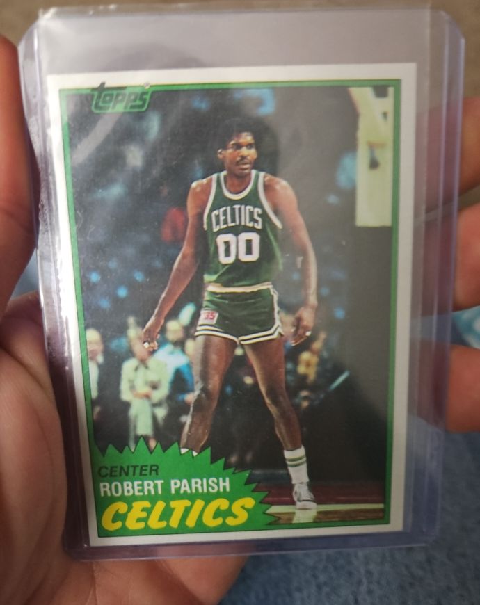 1981 Topps #6 Robert Parish — front