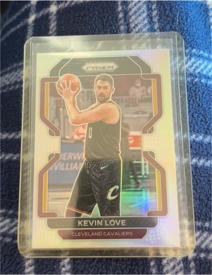 2021-22 Panini Prizm #115 Kevin Love — front