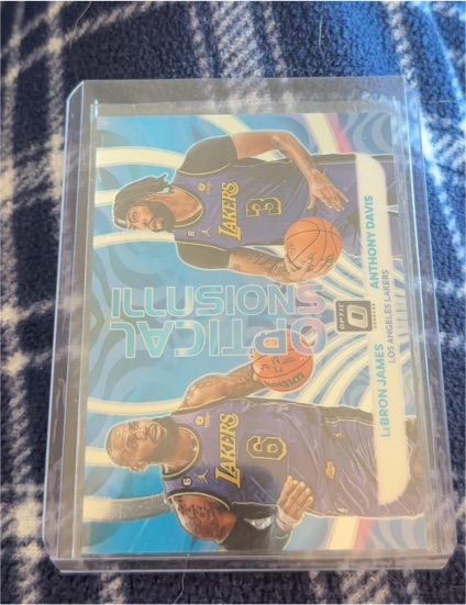 2022-23 Panini Donruss Optic Optical Illusions #3 LeBron James Anthony Davis — front