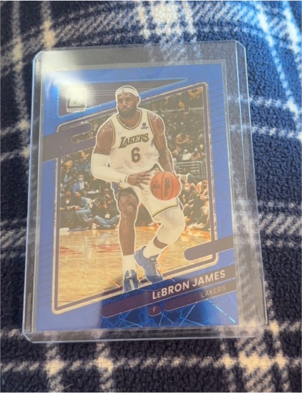 2021-22 Donruss Optic #41 LeBron James — front