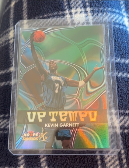 1999-00 Skybox NBA Hoops Decade #2UT Kevin Garnett Up Tempo — front