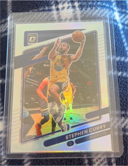 2021-22 Panini Donruss Optic #128 Stephen Curry — front