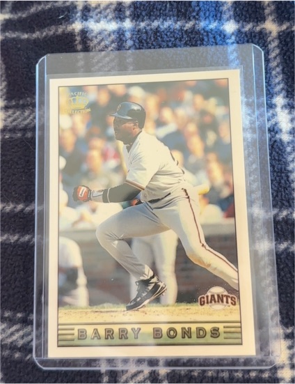 1999 Pacific Crown Collection #250 Barry Bonds — front