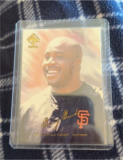 2000 Pacific Private Stock #16 Barry Bonds — front
