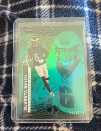 2022 Panini Illusions #80 Devonta Smith — front