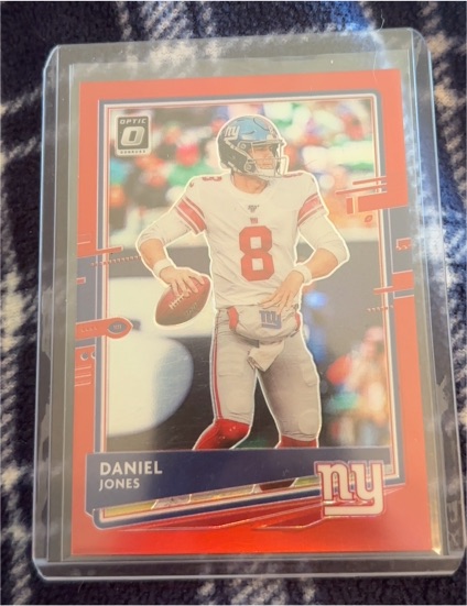 2020 Panini Donruss Optic #73 Daniel Jones — front