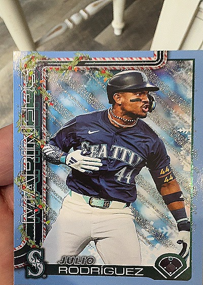 2025 Topps Holiday #H186 Julio Rodriguez — front