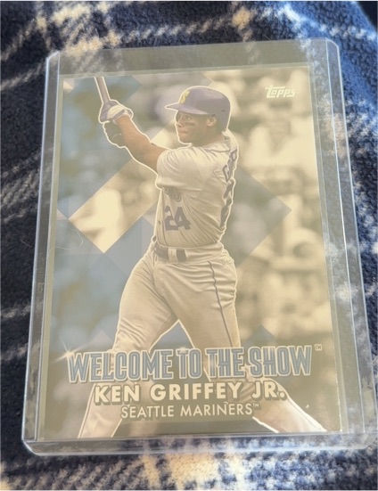 2022 Topps Series 1 #WTTS-4 Ken Griffey Jr. Welcome to the Show — front