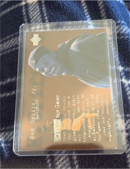 1998 Upper Deck #140 Ken Griffey Jr. — front