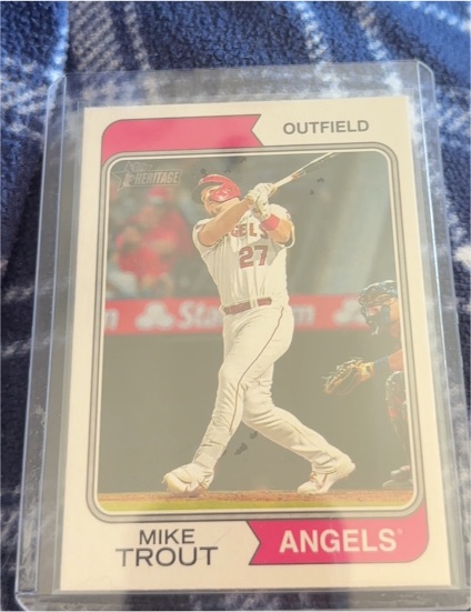 2023 Topps Heritage #5 Mike Trout — front