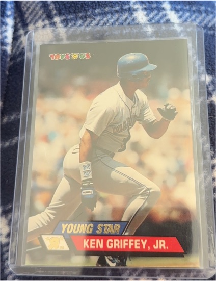 1993 Topps Stadium Club Toys R Us #1 Ken Griffey Jr. — front