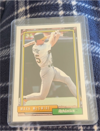 1992 Topps #450 Mark McGwire — front