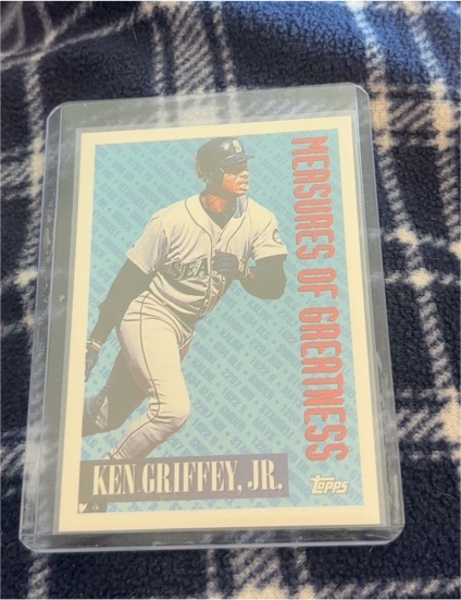 1994 Topps #606 Ken Griffey Jr. Measures of Greatness — front