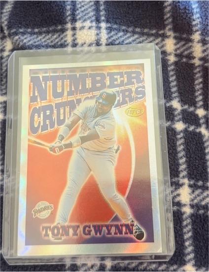 1997 Topps #SB1 Tony Gwynn Season's Best Number Crunchers — front