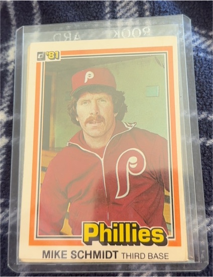 1981 Donruss #11 Mike Schmidt — front
