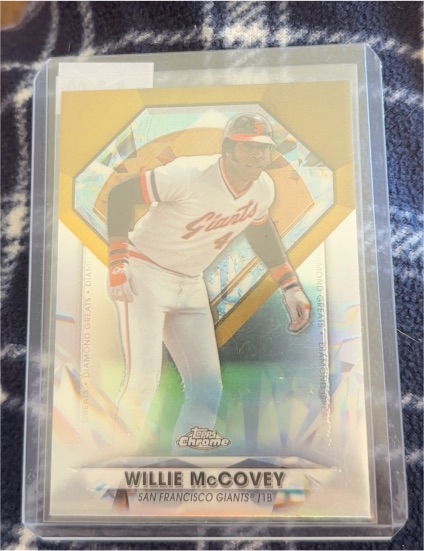 2022 Topps Chrome Update #DGC-46 Willie McCovey Diamond Greats — front