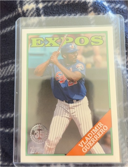 2023 Topps Series 1 1988 #T88-61 Vladimir Guerrero — front