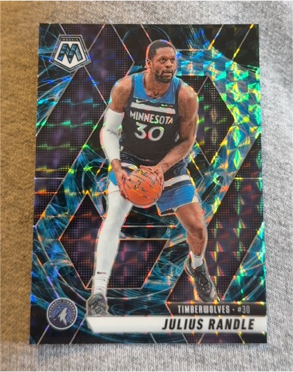 2024-25 Panini Mosaic #30 Julius Randle — front
